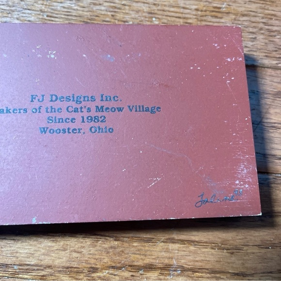 Cat's Meow Village - FJ Designs - Wooster OH Celebrating 5 Years Of Construction - Picture 7 of 7